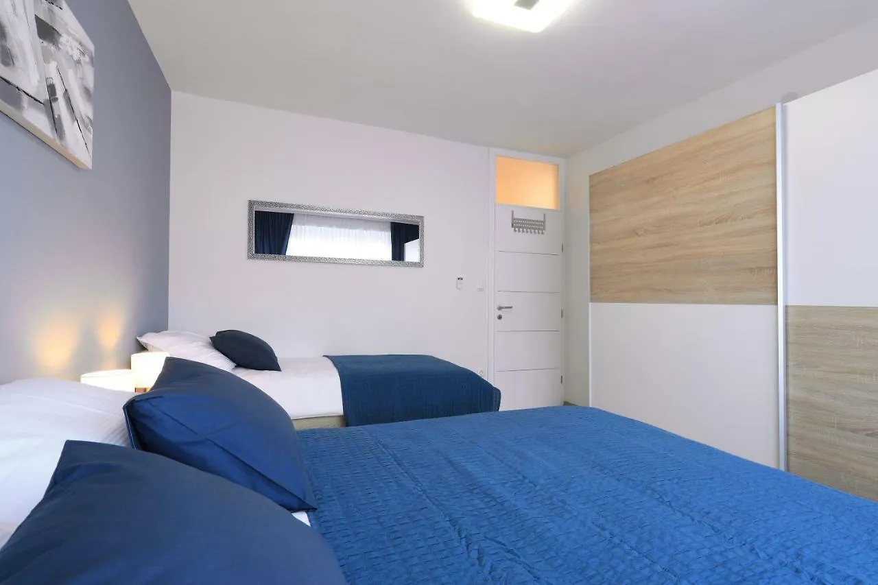 Apartments Angelica Zadar 0*,